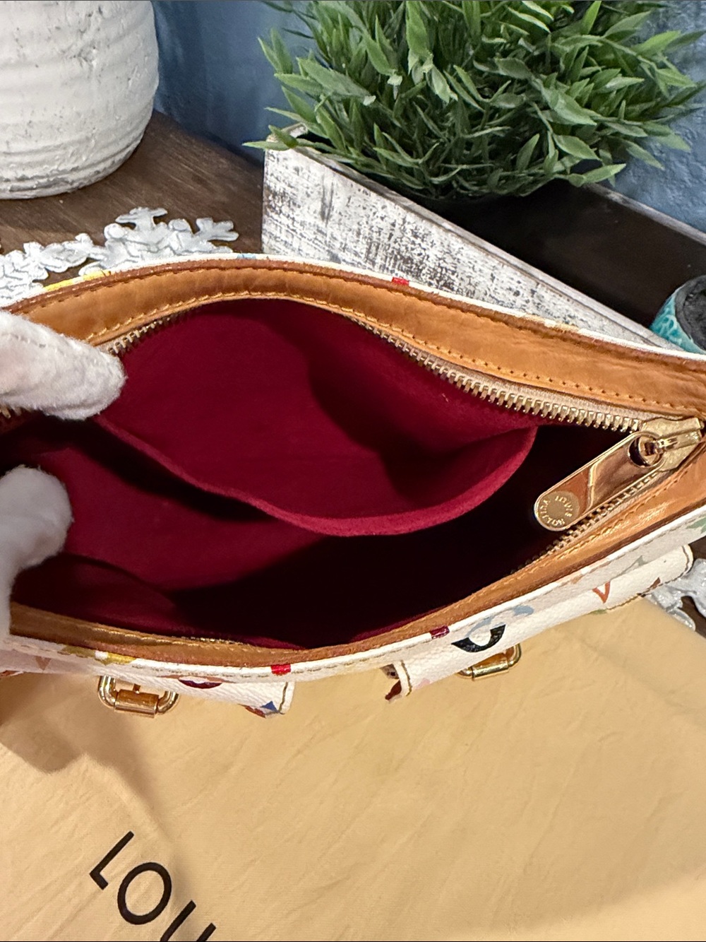 Authentic Louis Vuitton murakami Lodge Pm - Picture 12 of 17